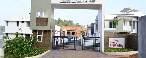 Entrance structure